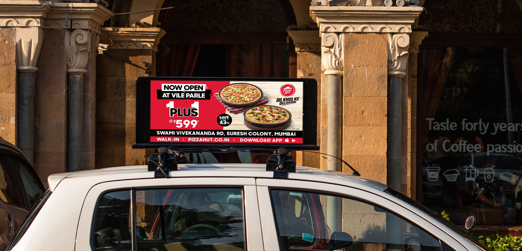 Pizza Hut Taxi Top Creative For Vile Parle featuring buy1 get 1 offer